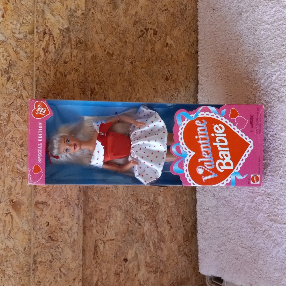 Valentine Barbie